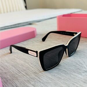 Authentic Swarovski SK5073 101/84 Cat Eye Sunglasses 💎